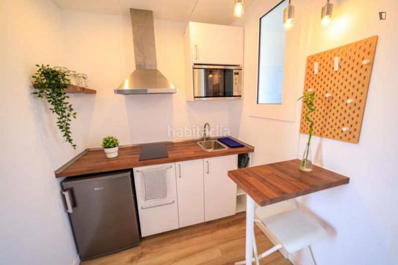 Foto 0d6d358b-7f74-458d-b9ce-d9ff1290d914. Lloguer apartament a La Torrassa Hospitalet de Llobregat (L´)