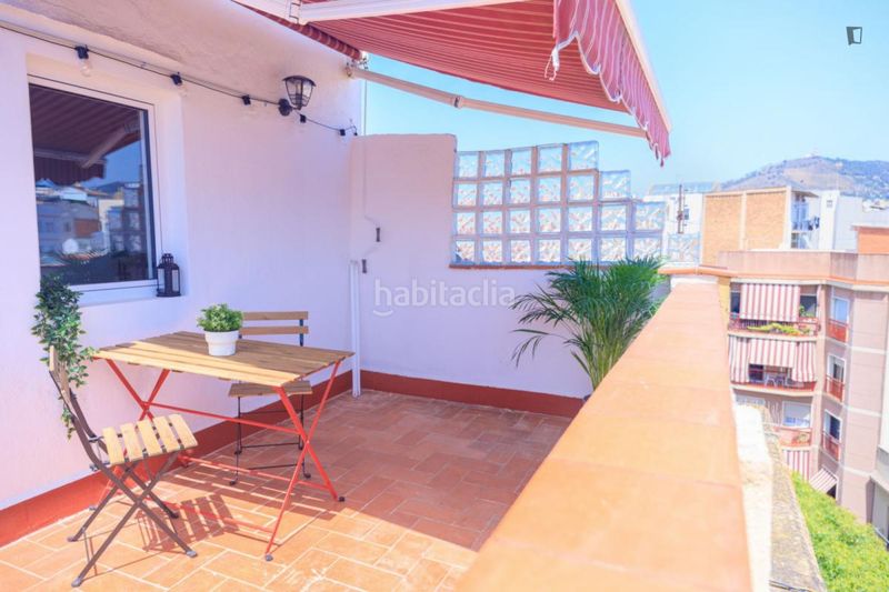 Foto 2eb8a76c-63b0-4445-b300-e38f15fd4c67. Lloguer apartament a La Torrassa Hospitalet de Llobregat (L´)