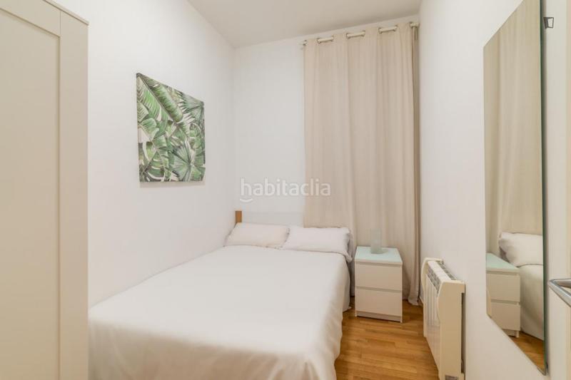 Foto d43a67b2-67e4-4771-a850-0afc48f604b5. Alquiler apartamento en Sant Antoni Barcelona