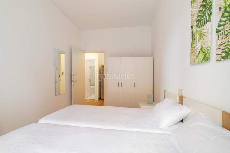Foto 5b96b7a1-851f-416d-8e9b-b27540fb0860. Rent apartment with heating in Sant Antoni Barcelona