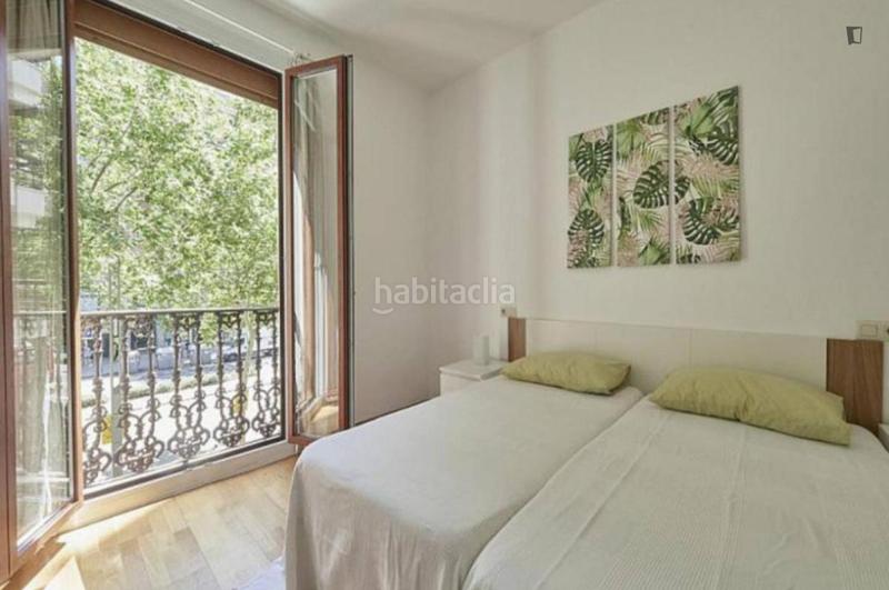 Foto 94dfdbca-51d5-43f2-af0c-ff148c593c62. Rent apartment with heating in Sant Antoni Barcelona