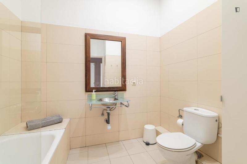 Foto e007614d-2da7-4f23-8d7c-7e7e50bfa857. Rent apartment with heating in Sant Antoni Barcelona