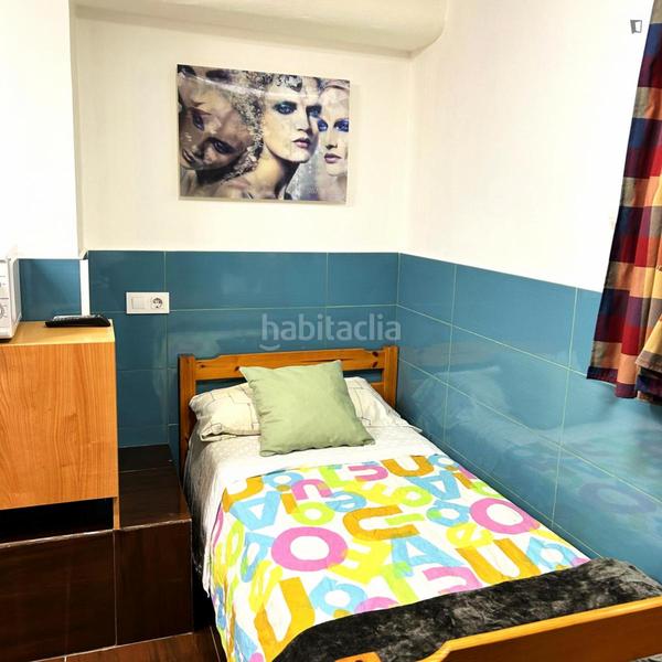 Foto 4b7aa43e-9288-4f6b-9343-bba3b281a7a0. Rent studio with heating in Collblanc Hospitalet de Llobregat (L´)