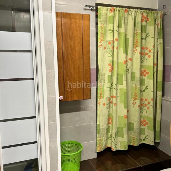 Foto 78799a68-17cf-4456-9aa3-549b3275f5db. Rent studio with heating in Collblanc Hospitalet de Llobregat (L´)