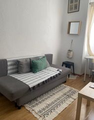 Rent Apartment in Trafalgar