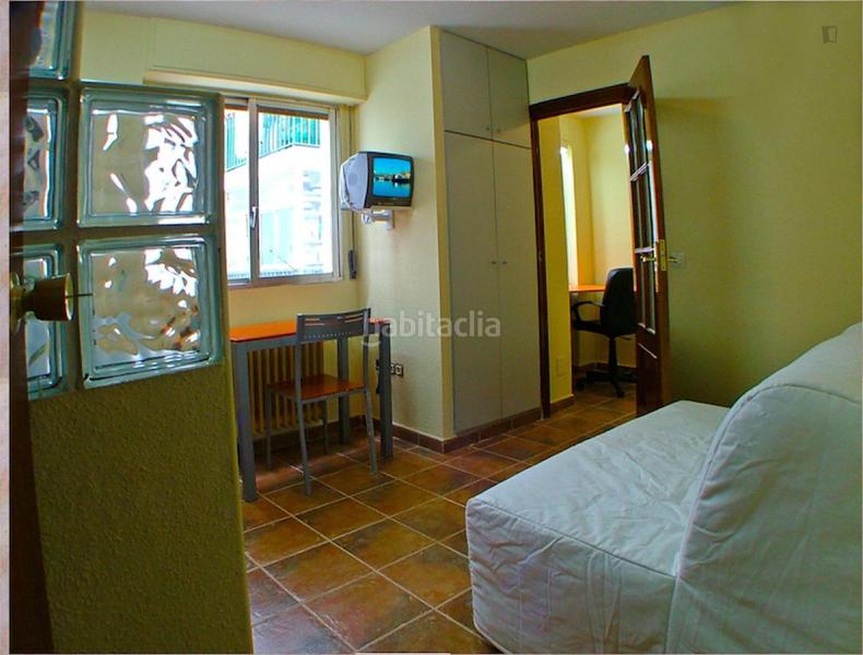 Foto 68ba3821-5378-420d-b6cb-b72270146c3e. Location appartement dans Garrido Sur Salamanca