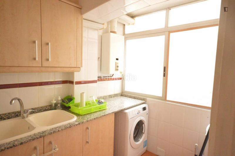 Foto 1d449aed-a0ac-4fff-9d7d-ebda2888a66d. Lloguer apartament a Mont Olivet Valencia