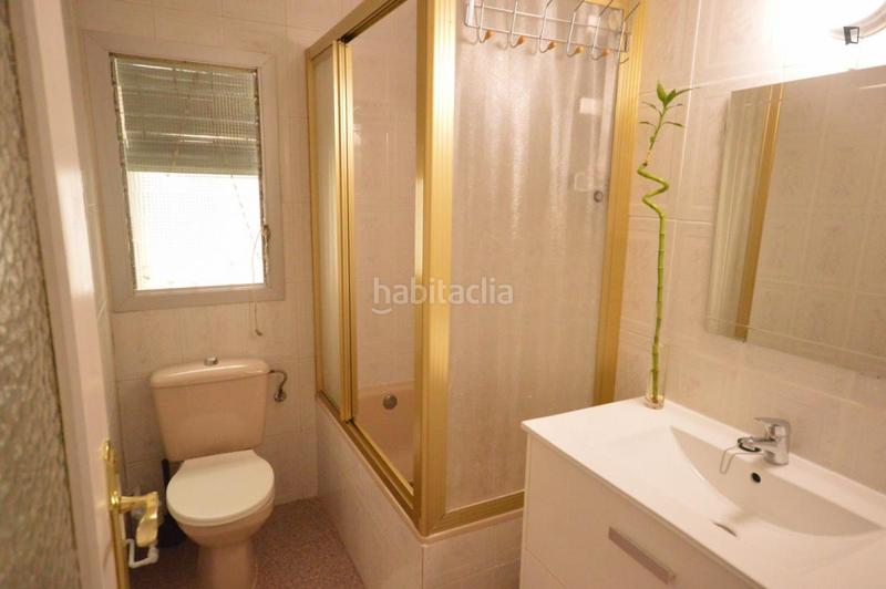 Foto 42bda964-0056-4062-ae0e-95e3f5fb86f3. Rent apartment in Mont Olivet Valencia