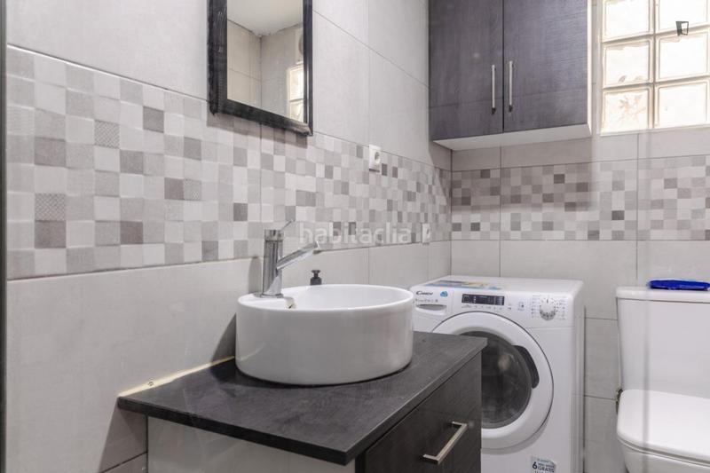 Foto 49ba2009-f457-40a0-819a-72e8568a39d0. Lloguer apartament a Mont Olivet Valencia