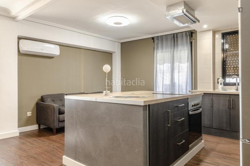 Foto 8e789364-e29b-45ab-84e1-a752e18bf2e9. Lloguer apartament a Mont Olivet Valencia