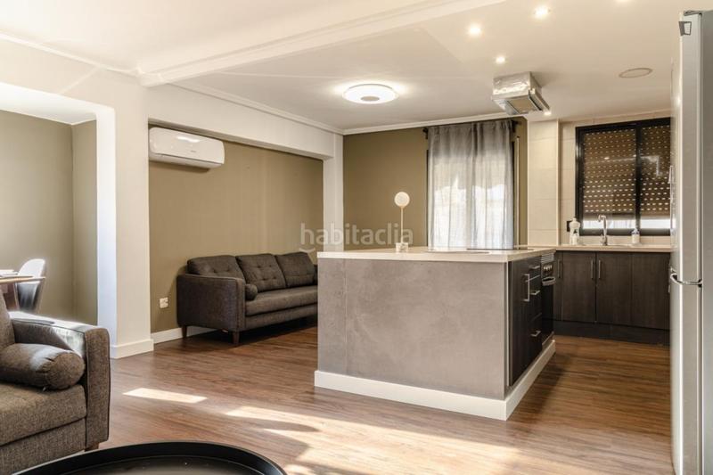 Foto d999b0e4-a2e5-4006-9817-611b0bce81e7. Lloguer apartament a Mont Olivet Valencia