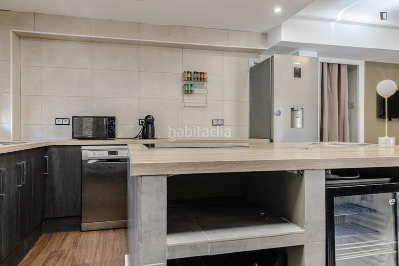 Foto 376a9559-1a35-4d83-b8d0-bcab48e2394e. Alquiler apartamento en Mont Olivet Valencia