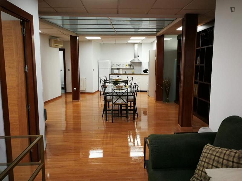 Foto c13aa751-dbb0-454d-8c15-5c58be93cb1a. Location appartement avec chauffage dans Centro - Sagrario Granada