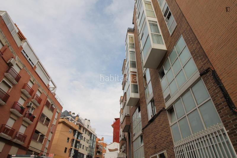 Foto 60d7b775-cf00-4fa4-abaf-5591f05edbee. Affitto monolocale in Valdeacederas Madrid