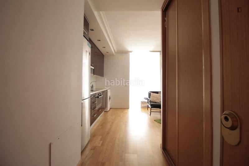 Foto 24fc0245-c19e-4341-9220-c48405eab2a5. Location studio dans Valdeacederas Madrid