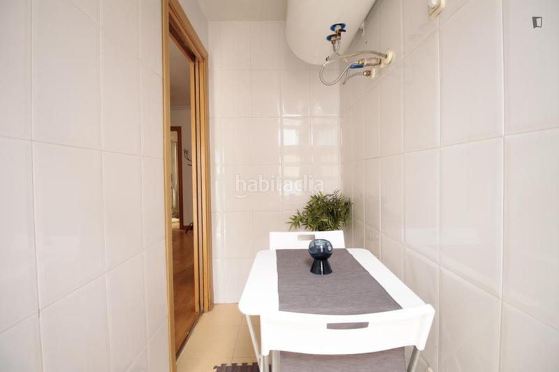 Foto e9bbe6d7-12b5-4280-95e9-e86da33aebf8. Location studio dans Valdeacederas Madrid