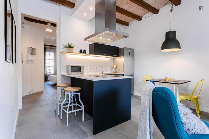 Foto 5a9abd30-2c7b-403a-97af-3e7ebf79f5f1. Lloguer apartament amb calefacció a Sant Antoni Barcelona