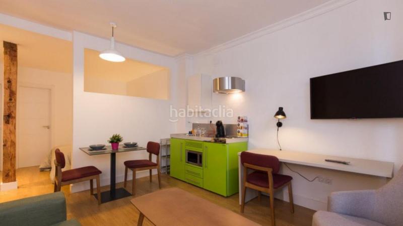 Foto e16d2e7b-da98-4c0e-b2f3-c5ea10a85d4a. Rent studio with heating in San Matías - Realejo Granada