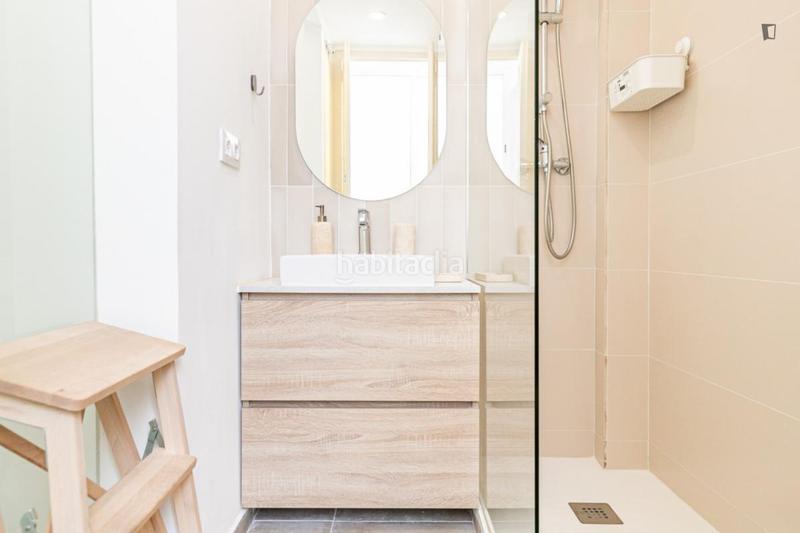 Foto 08632017-c9fb-4e7d-956e-b074e9b6e987. Alquiler apartamento en Barceloneta Barcelona