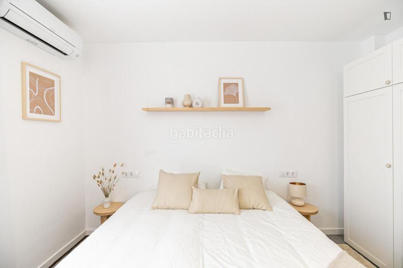 Foto 06eaf4a0-22dd-43ec-823f-22dc48fae515. Rent apartment with heating in Barceloneta Barcelona