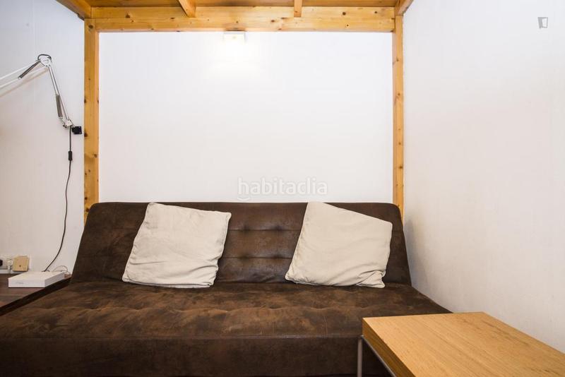 Foto 30fe7460-4229-49ce-914d-33e3f5b130fe. Rent studio in El Poble Sec - Parc de Montjuïc Barcelona