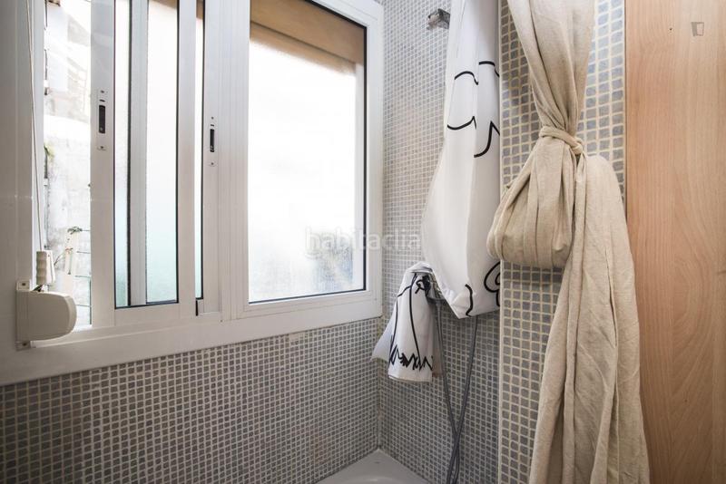 Foto ec076f27-f5b1-4469-82d1-ba539cd96fc1. Rent studio in El Poble Sec - Parc de Montjuïc Barcelona