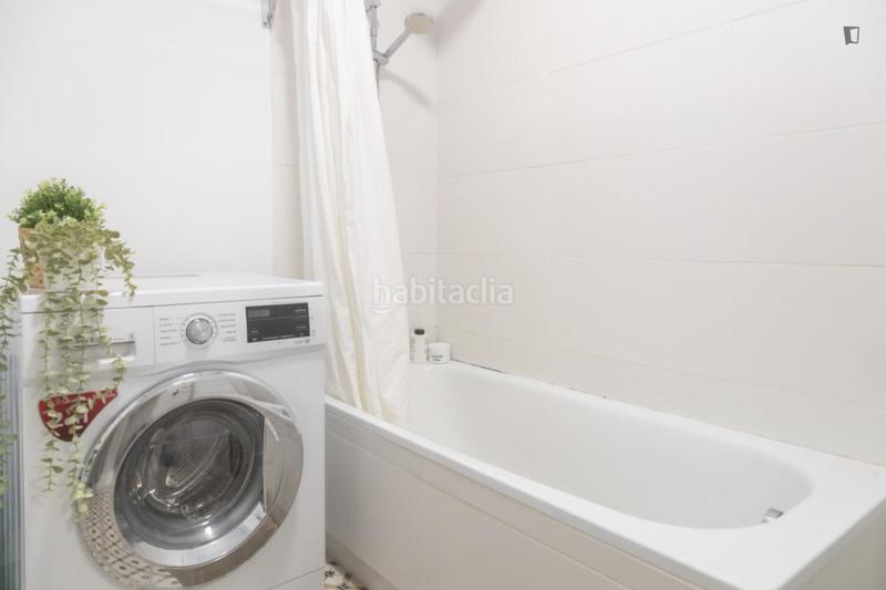 Foto 73dec15e-5c94-4778-b9bd-fc6cffc9f187. Location appartement dans Argüelles Madrid