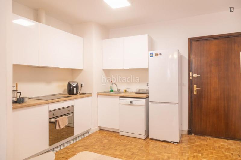 Foto ee8b9a92-0e04-4b53-a268-1af7a7beb513. Miete appartement in Argüelles Madrid