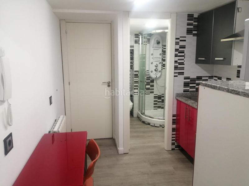 Foto 962f0ce3-33b8-474d-883d-2c0489f3c390. Rent apartment with heating in San Bernardo Salamanca