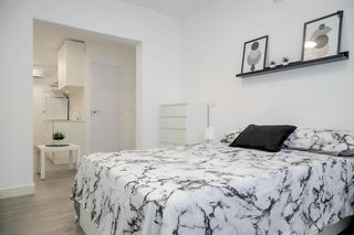 Miete Studiowohnung in Opañel