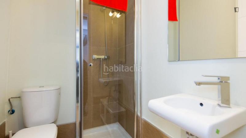 Foto 9c6c035a-af07-4d29-9f2f-a8a3b0665f4c. Rent studio with heating in San Matías - Realejo Granada