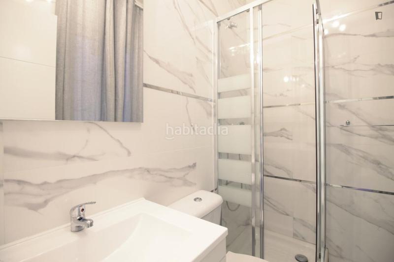 Foto 39430df4-059a-489f-9c29-d7e37629cb2d. Lloguer apartament a Bellas Vistas Madrid