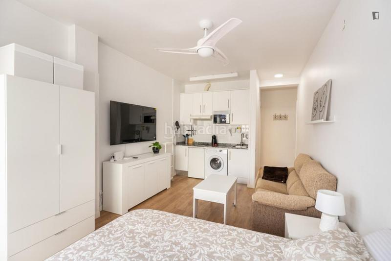 Foto d769c6c0-b14f-4dfd-be99-3049c4801deb. Location appartement dans Barri de les Corts Barcelona