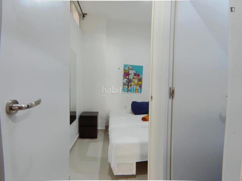 Foto 940e73d7-ae05-4064-bd53-c707a8b9c287. Alquiler apartamento en Puerta del Ángel Madrid