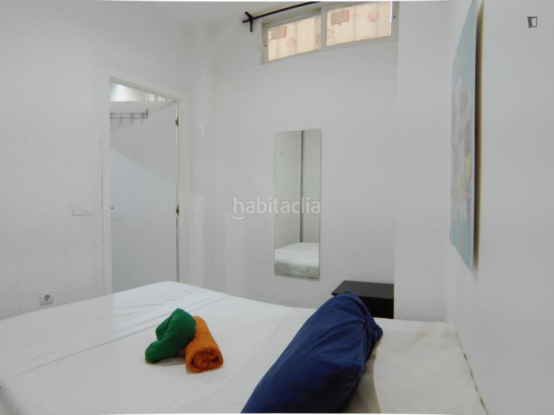 Foto b7726556-a5d1-4000-86fa-e345fdac612e. Miete appartement in Puerta del Ángel Madrid