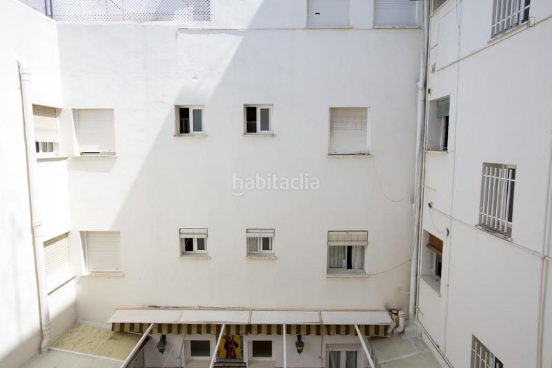 Foto b26e0df3-948f-4bd9-a2bb-1ee0707d8d8e. Location appartement avec chauffage dans Barrio del Nervión Sevilla