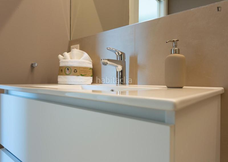 Foto 5d5804ae-eff7-4508-b127-7a894f3a1f0a. Lloguer apartament amb calefacció a Dreta de l´Eixample Barcelona