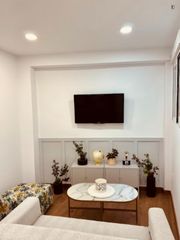 Rent Apartment in Universidad-Malasaña