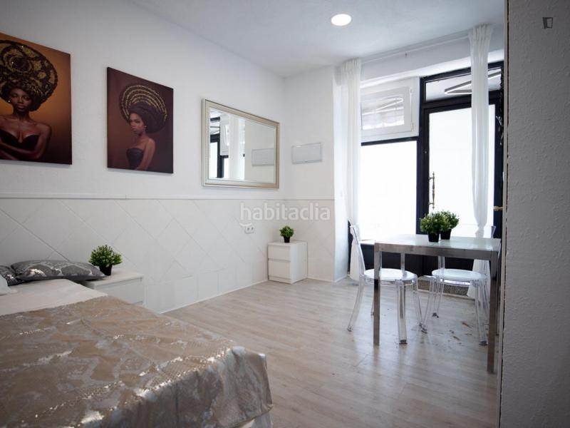 Foto 239b3af3-e6e5-4aed-860f-be2112155f3f. Alquiler estudio en Villaverde Alto Madrid