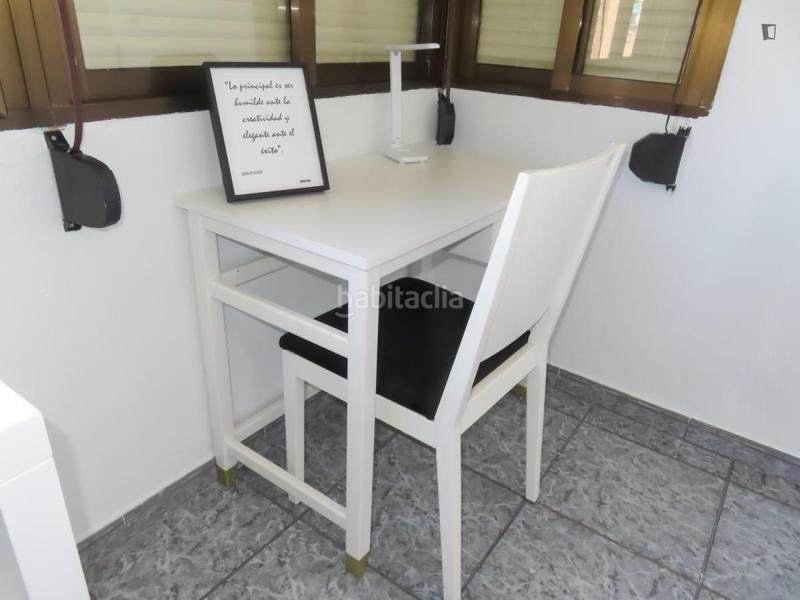Foto 8178b873-701d-4022-add5-bec1956a0e38. Alquiler apartamento en Aiora Valencia