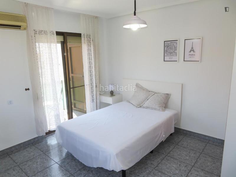 Foto b786b3bf-afa9-44a0-a1ce-b14aa3bdaa8c. Alquiler apartamento en Aiora Valencia