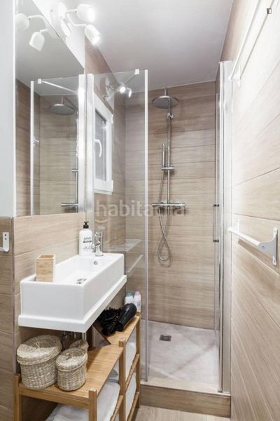 Foto 8e5e1067-37cd-448d-a1ed-7637af00fded. Alquiler apartamento en Gòtic Barcelona