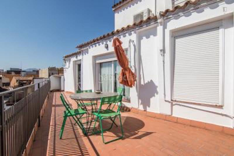 Foto 49564f8e-3f41-49e8-802d-6fc4d12d5e03. Lloguer casa a Centre Sabadell