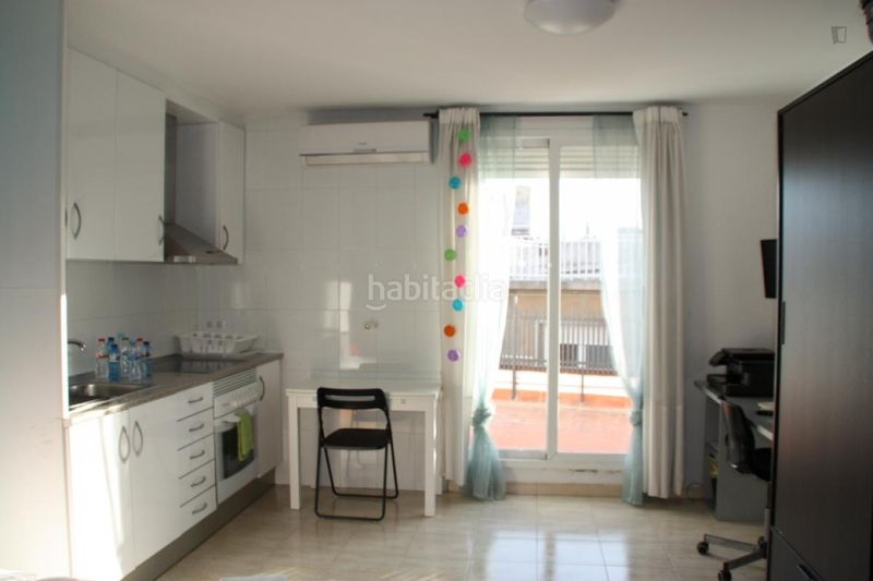 Foto d6b5634f-5c3b-432e-93b3-2a99db393696. Miete haus in Centre Sabadell