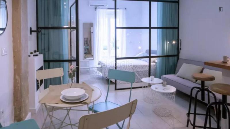 Foto 7e2e79db-81df-4001-8b92-624794169683. Alquiler apartamento en Barrio Benicalap Valencia