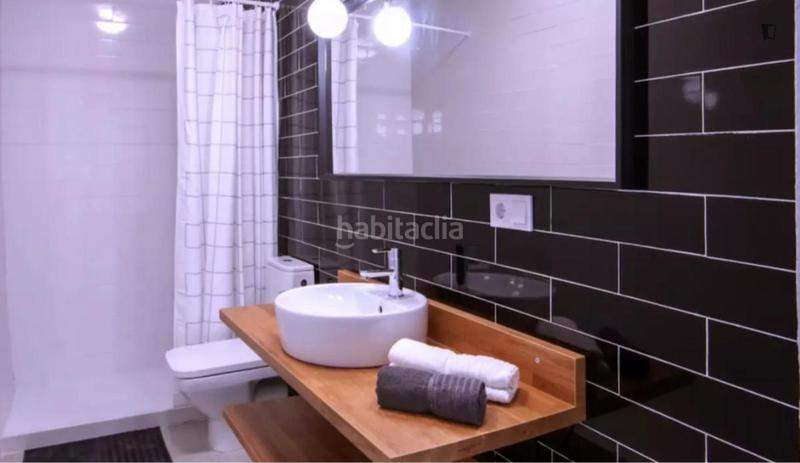 Foto f68b67b5-5eff-4743-b090-0a7d4aa2213b. Alquiler apartamento en Barrio Benicalap Valencia