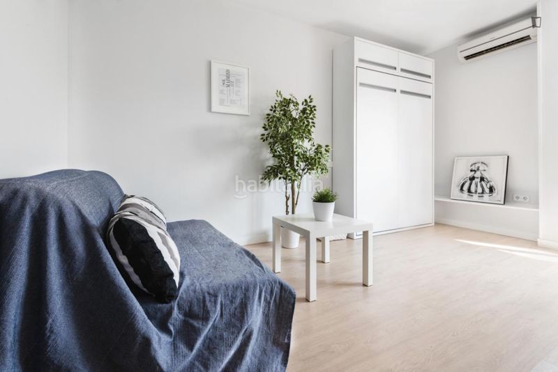 Foto fe57e254-89e0-438c-9a84-a2c7bef0e643. Rent studio in Embajadores-Lavapiés Madrid