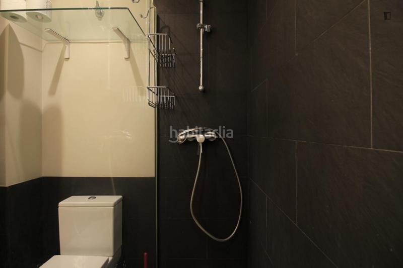 Foto c705ea18-d6df-4c27-90a6-775e34465918. Alquiler estudio en Sol Madrid