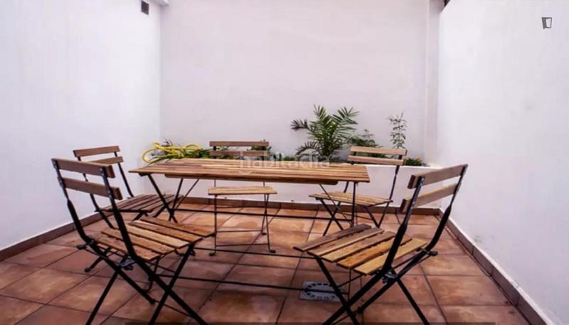 Foto 84113400-ba88-42f1-8afb-aa6888eaf536. Alquiler apartamento en Barrio Benicalap Valencia