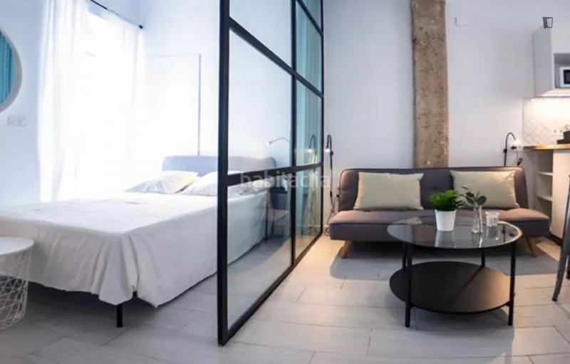 Foto 40a9777b-be70-45a6-bce5-28d6c4040dfa. Affitto piccolo appartamento in Barrio Benicalap Valencia